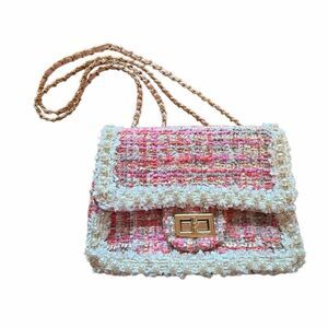 Classic tweed pearl pink shoulder bag purse super cute classic gold closure